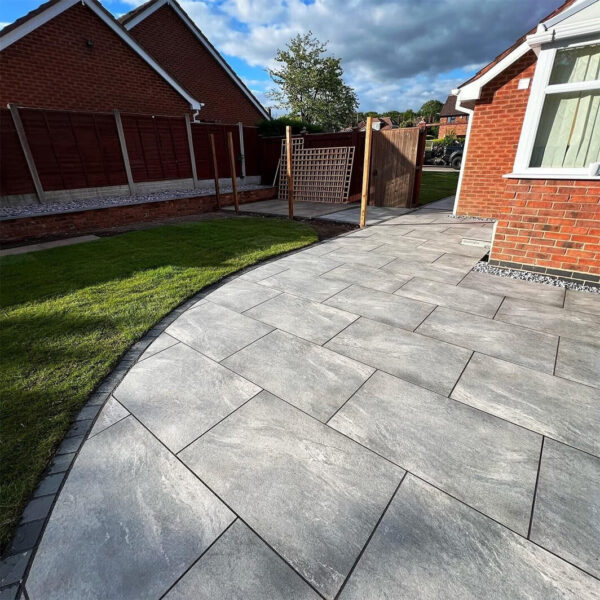 Porcelain Paving Slabs - Earthcore Grey - 900 × 600 × 20mm (3 × 2')